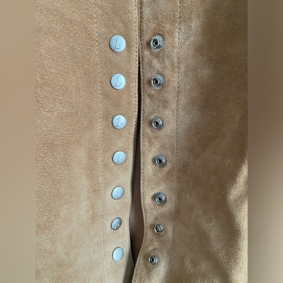 Brown suede leather jacket with button details - Picture 3 of 6